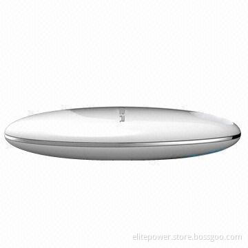 Charger for iPhone 5/4S, Samsung, HTC and Nokia, 4,400mAh Capacity, Unique Design